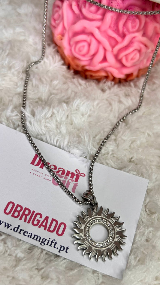 O Sol brilhante